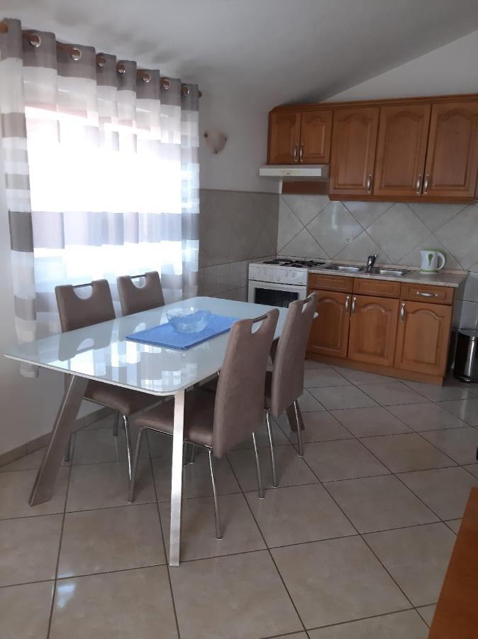 Apartments Ivanka Starigrad Paklenica Exterior foto