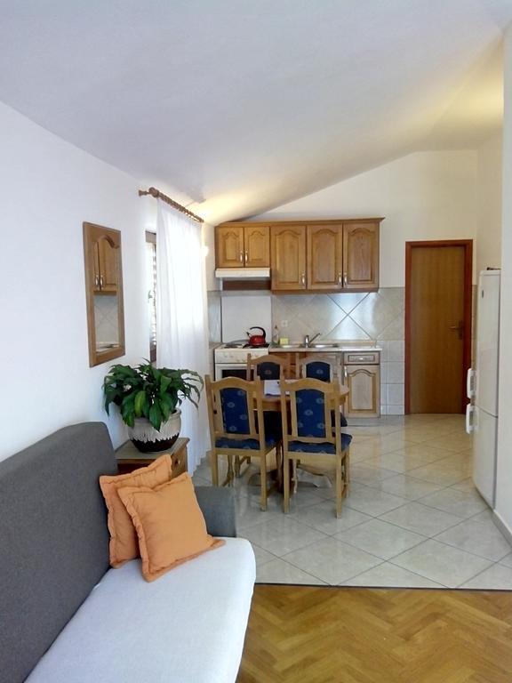 Apartments Ivanka Starigrad Paklenica Cameră foto