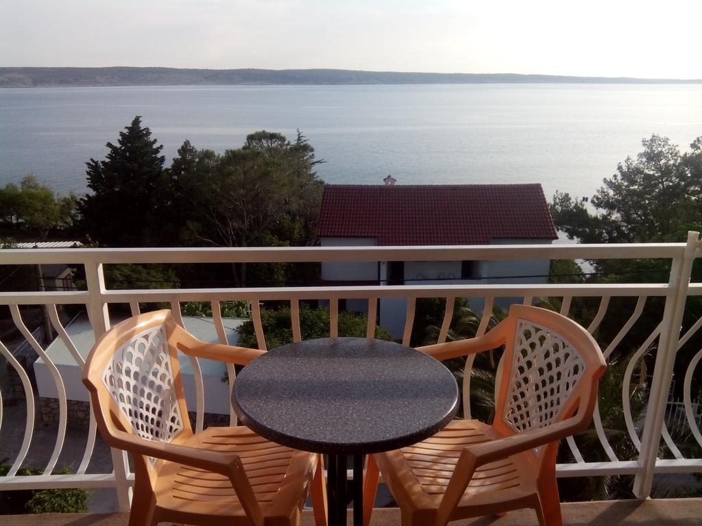 Apartments Ivanka Starigrad Paklenica Exterior foto